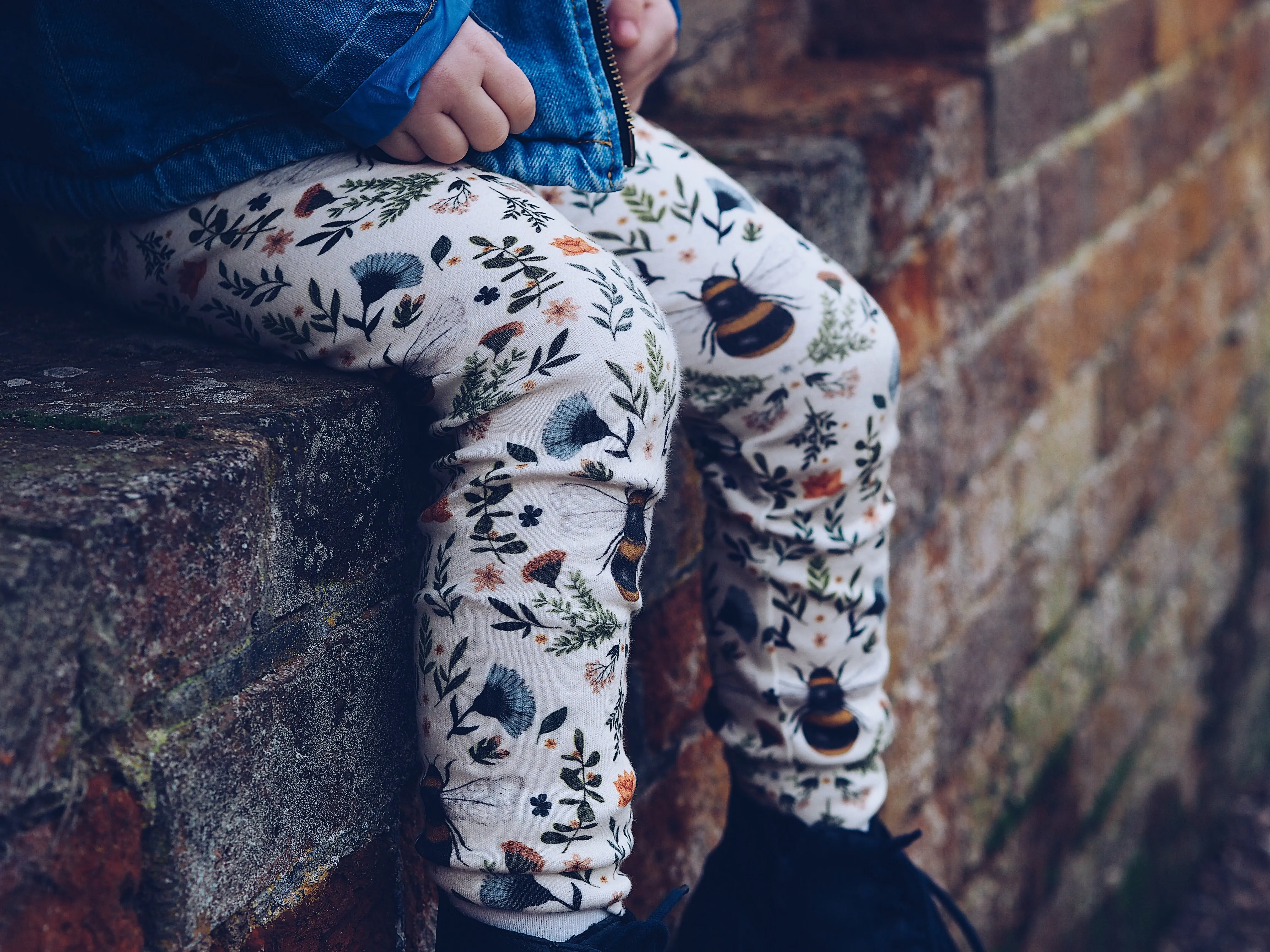 Bee and Botanicals Harem Leggings