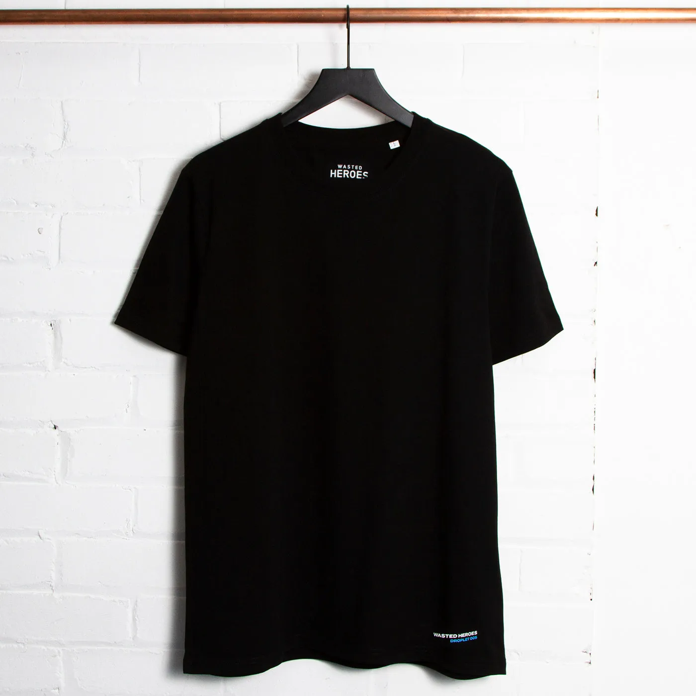 Droplet Face 005 Back Print - Tshirt - Black