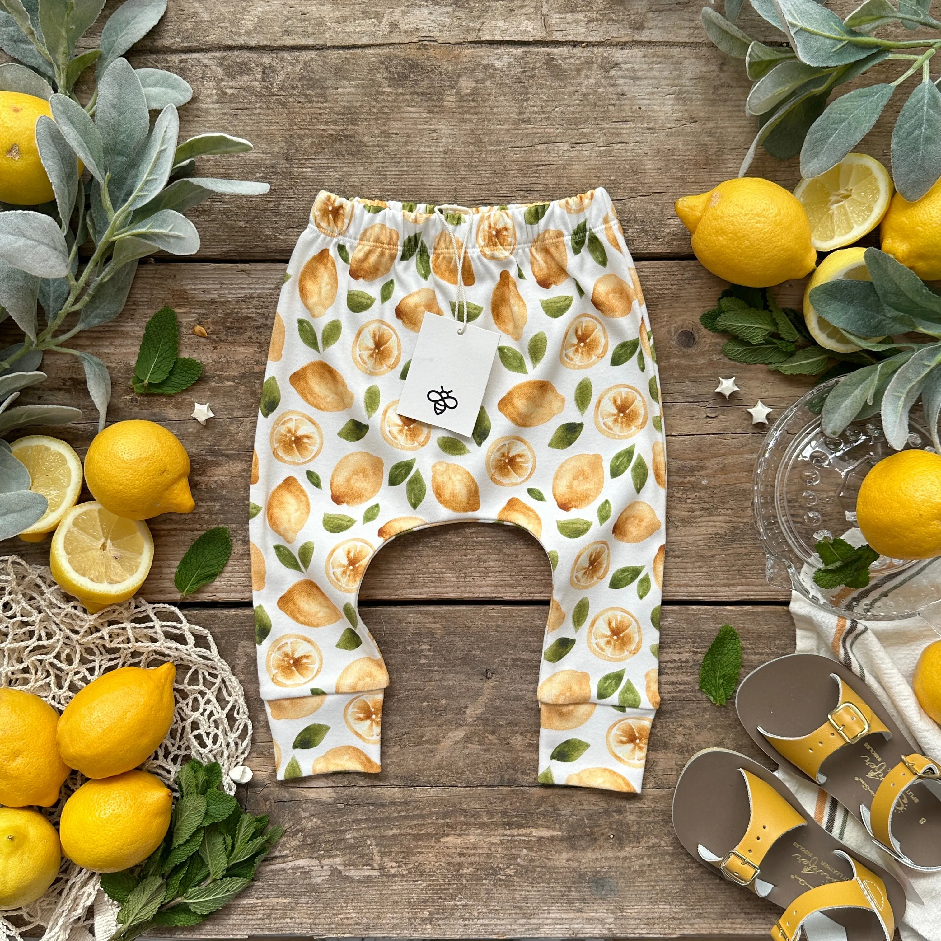 Lemony Lemons Harem Leggings | Ready To Post