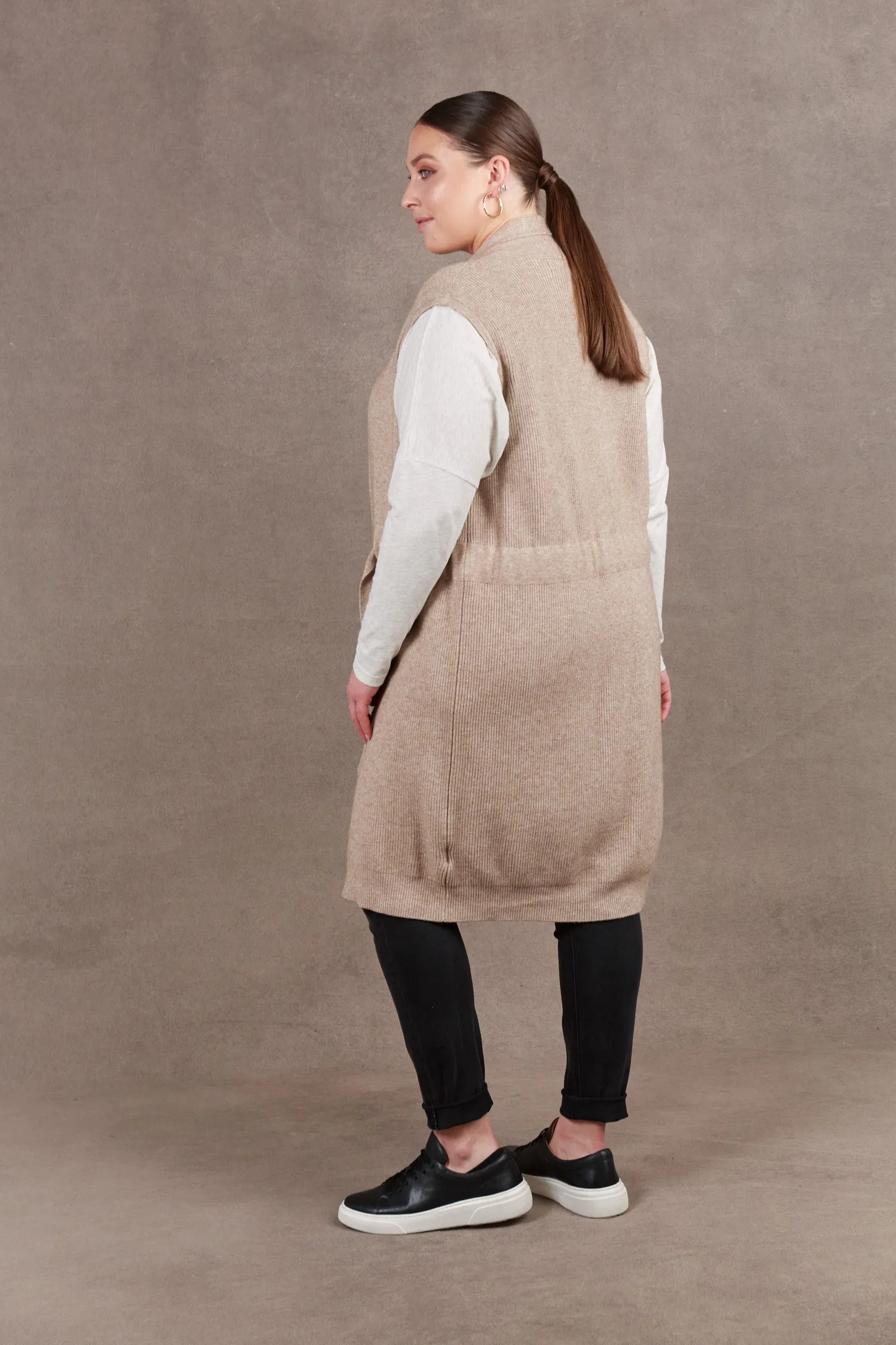 Nawi Vest - Barley