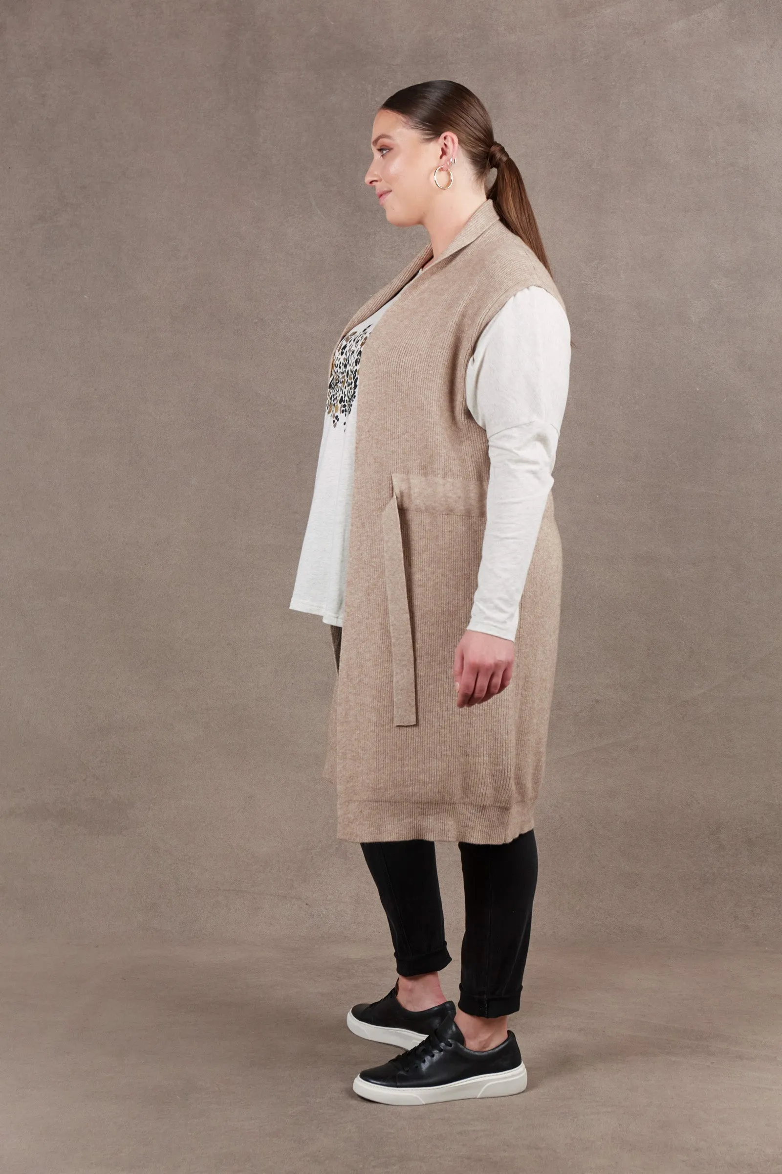 Nawi Vest - Barley