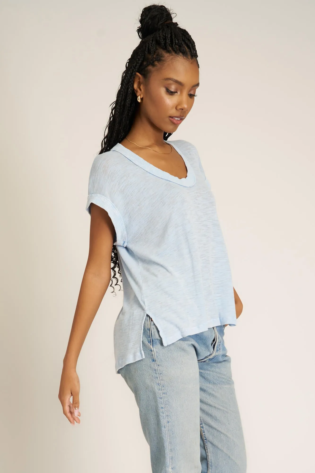 Too Deep Washed Scoop Neck Tee - MW Blue Dusk