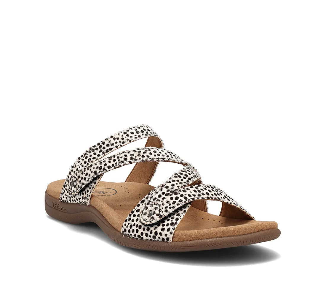 Women's Taos Double U Color: Black / White Cheetah