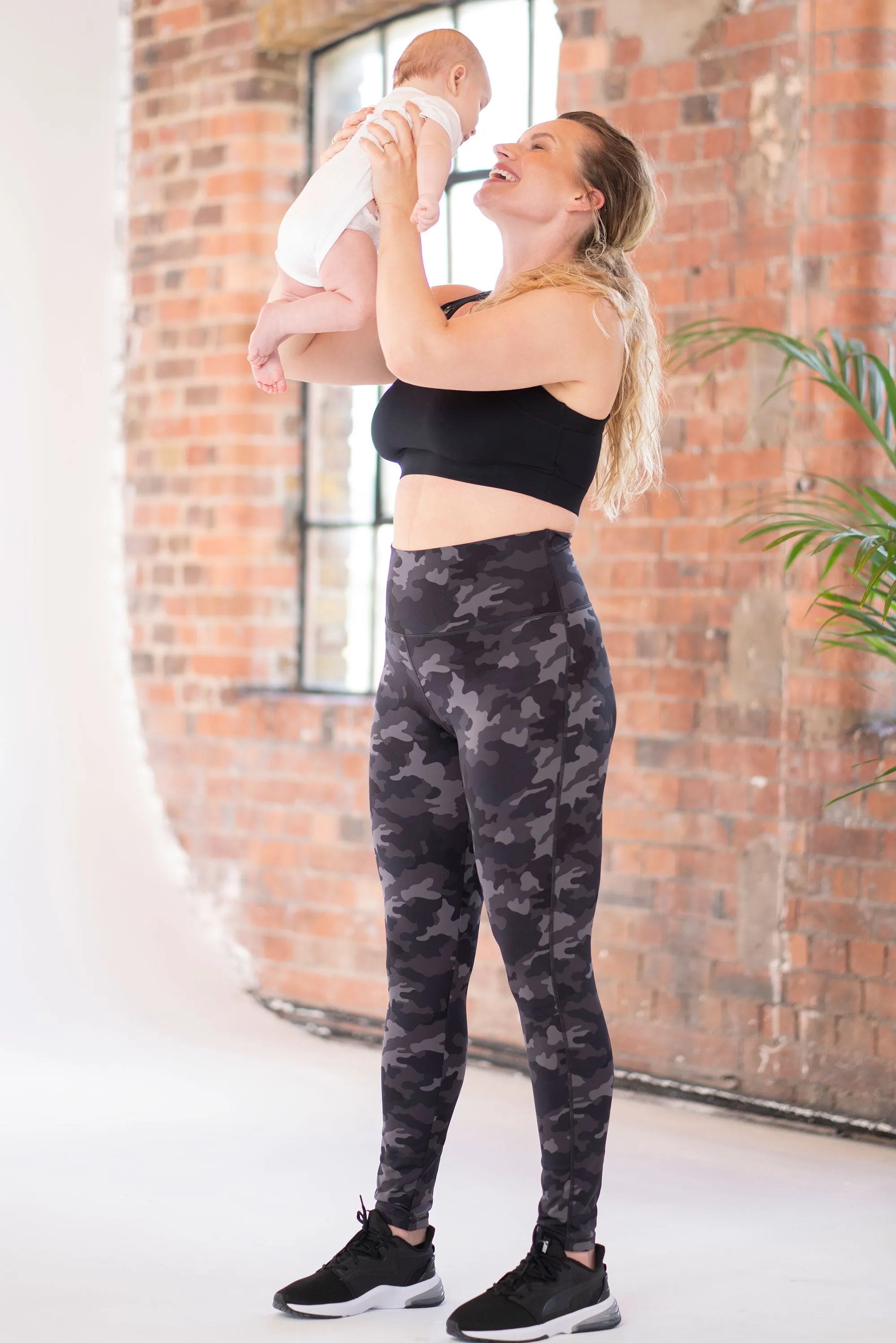 Xenia Camo Print Bump to Postpartum Active Leggings